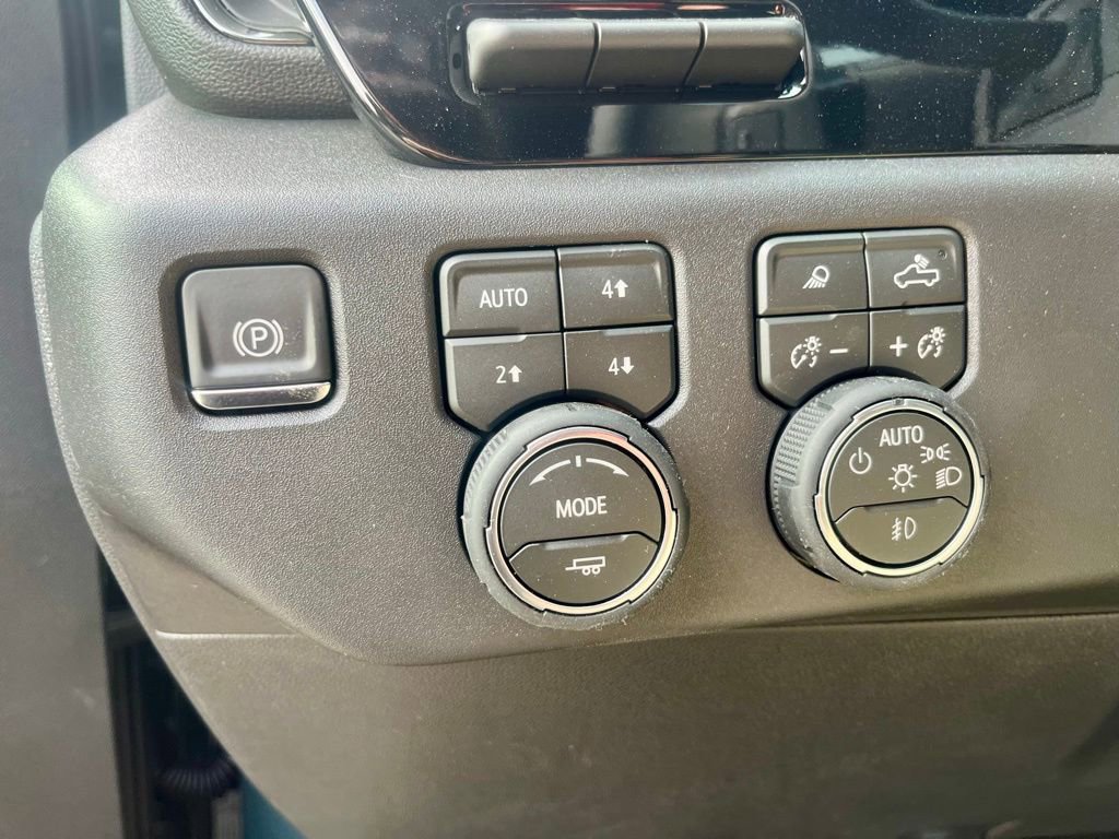 New 2026 Chevrolet Silverado 1500 ZR2 AWD/4WD image 24