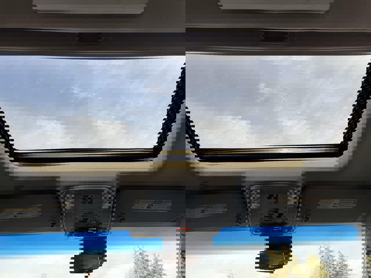 Used 2018 Cadillac Escalade ESV Luxury image 22