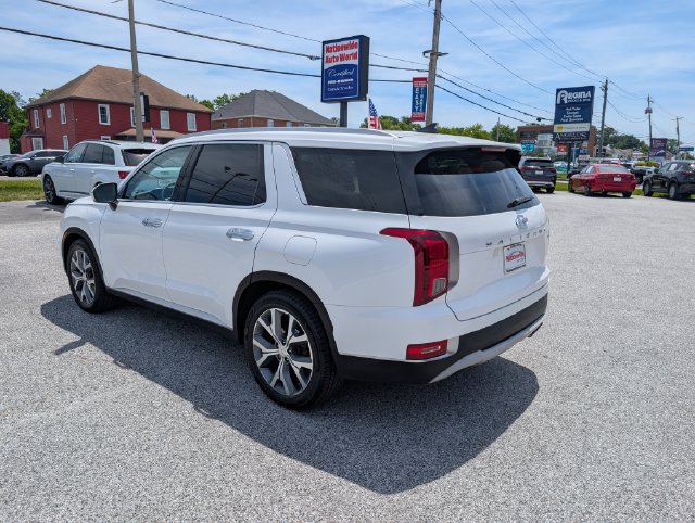 Used 2021 Hyundai Palisade SEL w/ Premium Package AWD/4WD image 3