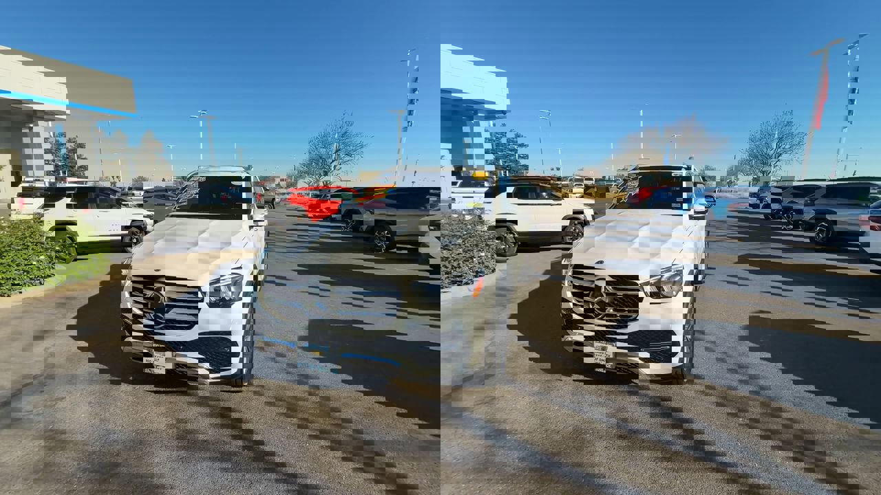 Used 2023 Mercedes-Benz GLE 350 image 2