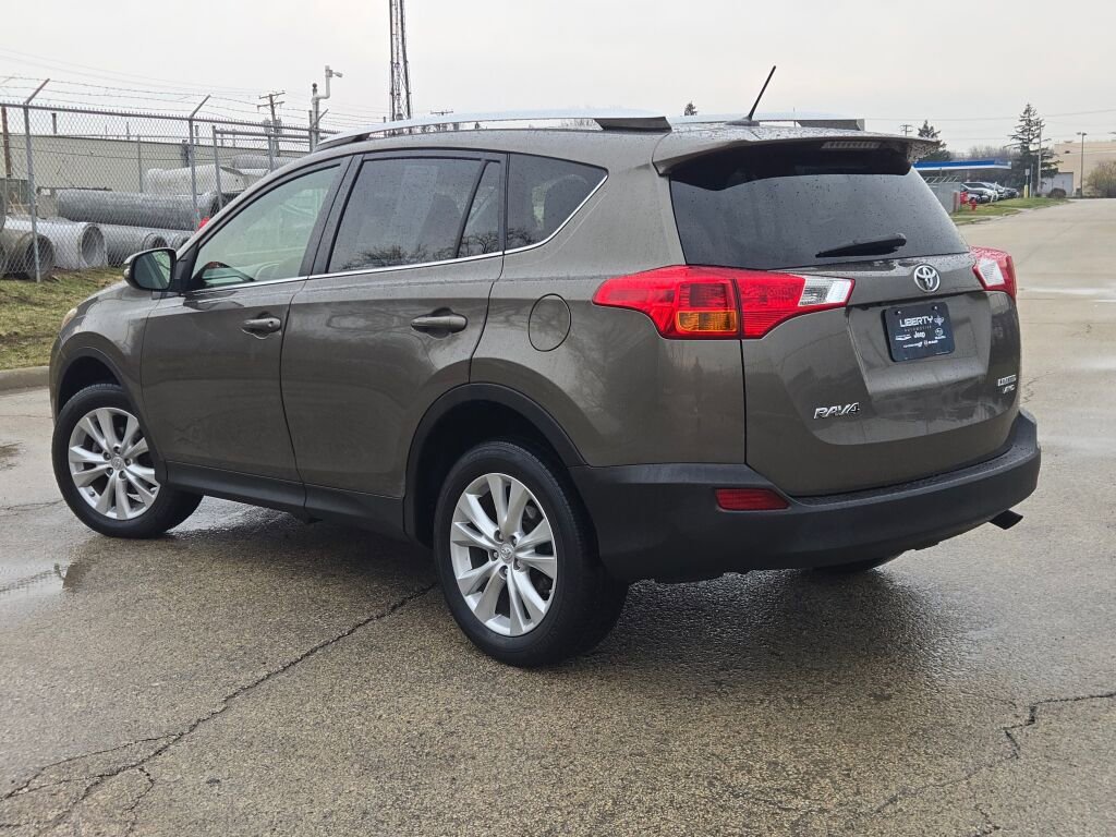 Used 2015 Toyota RAV4 Limited image 13