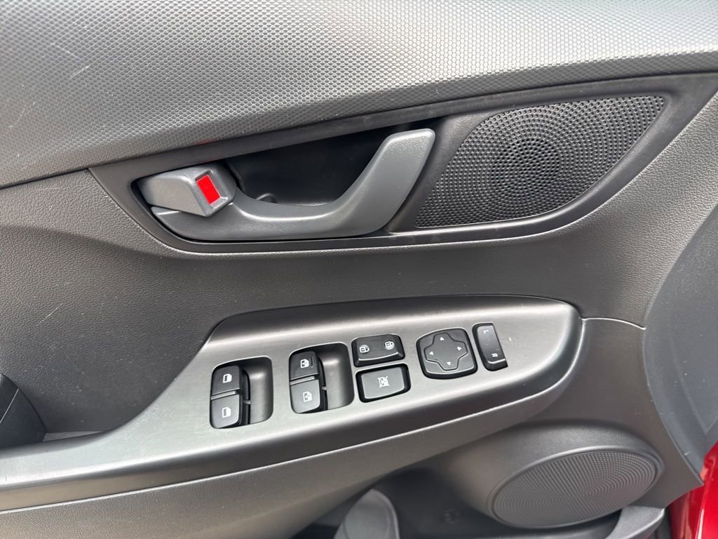 Certified 2023 Hyundai Kona SEL w/ Cargo Package AWD/4WD image 12