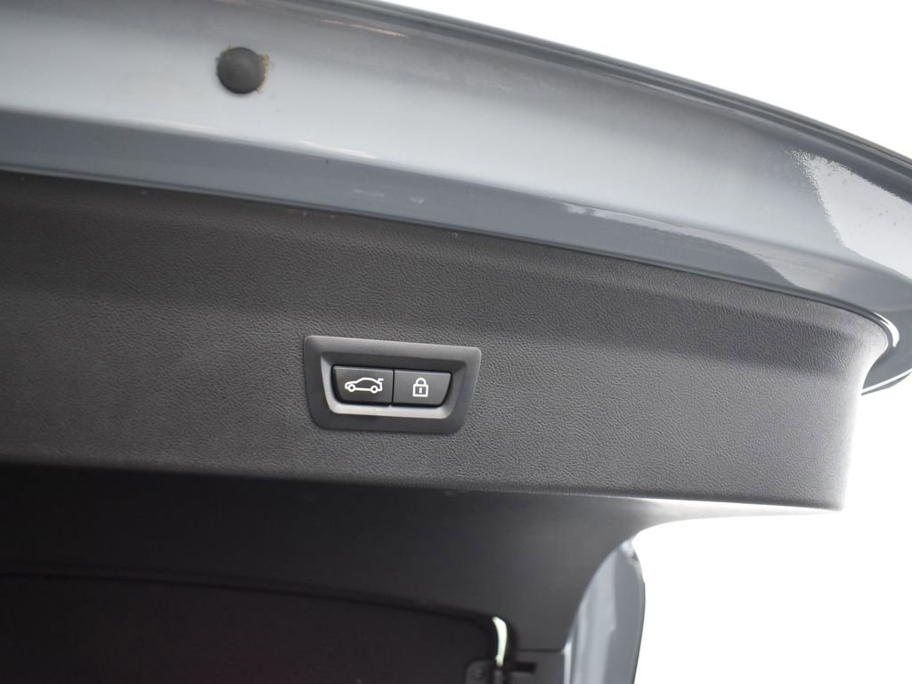 Used 2022 BMW X4 M40i image 32