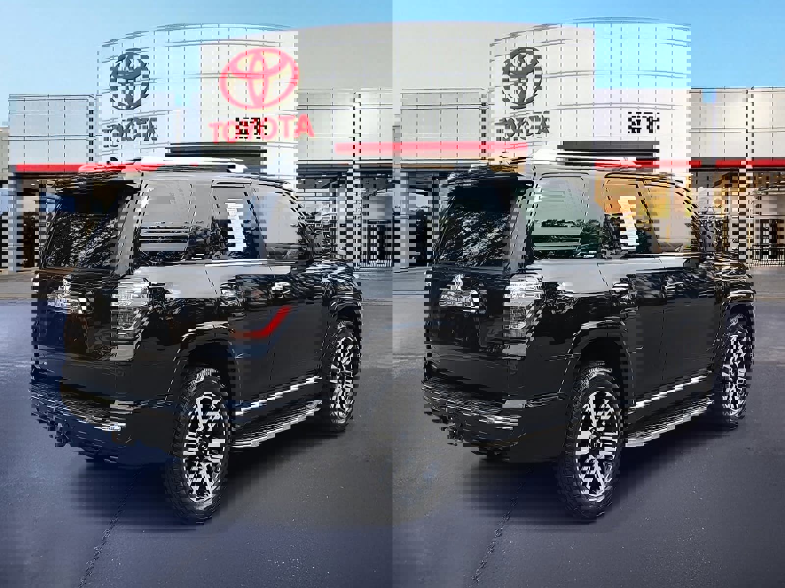 Used 2017 Toyota 4Runner Limited image 5