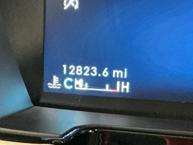 Used 2023 Lincoln Corsair Reserve image 28