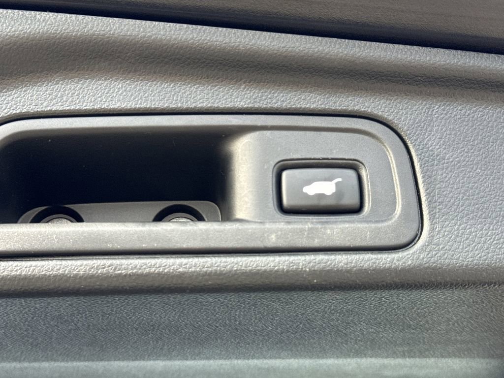 Used 2022 Honda Pilot TrailSport image 17