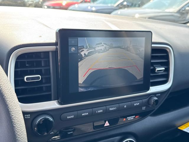 New 2026 Hyundai Venue SE FWD image 18