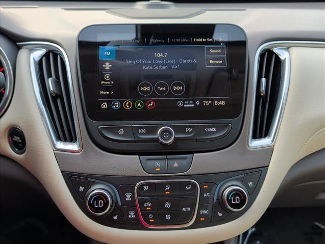Used 2024 Chevrolet Malibu LT FWD image 17