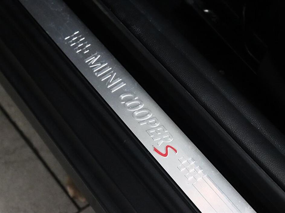Used 2019 MINI Cooper S FWD image 46