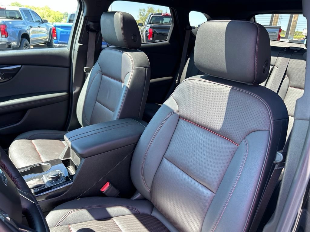 Used 2022 Chevrolet Blazer RS w/ Enhanced Convenience Package AWD/4WD image 17
