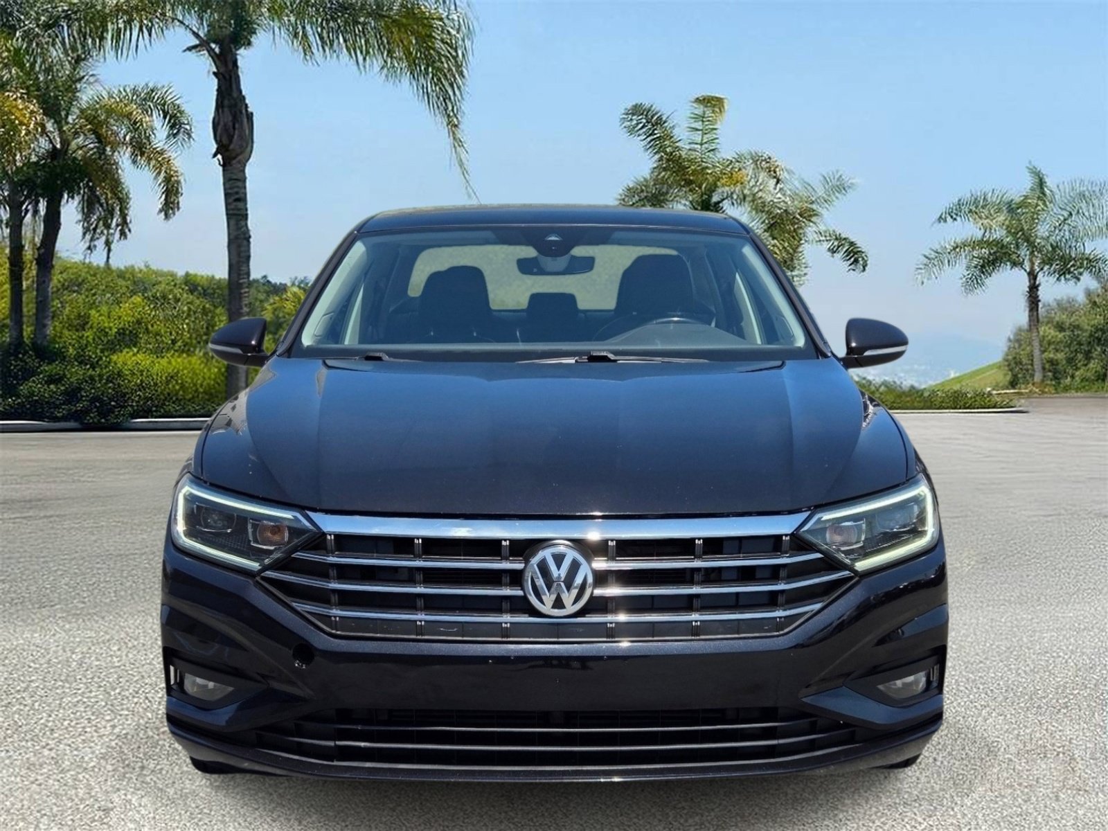 Used 2019 Volkswagen Jetta SEL Premium FWD image 4