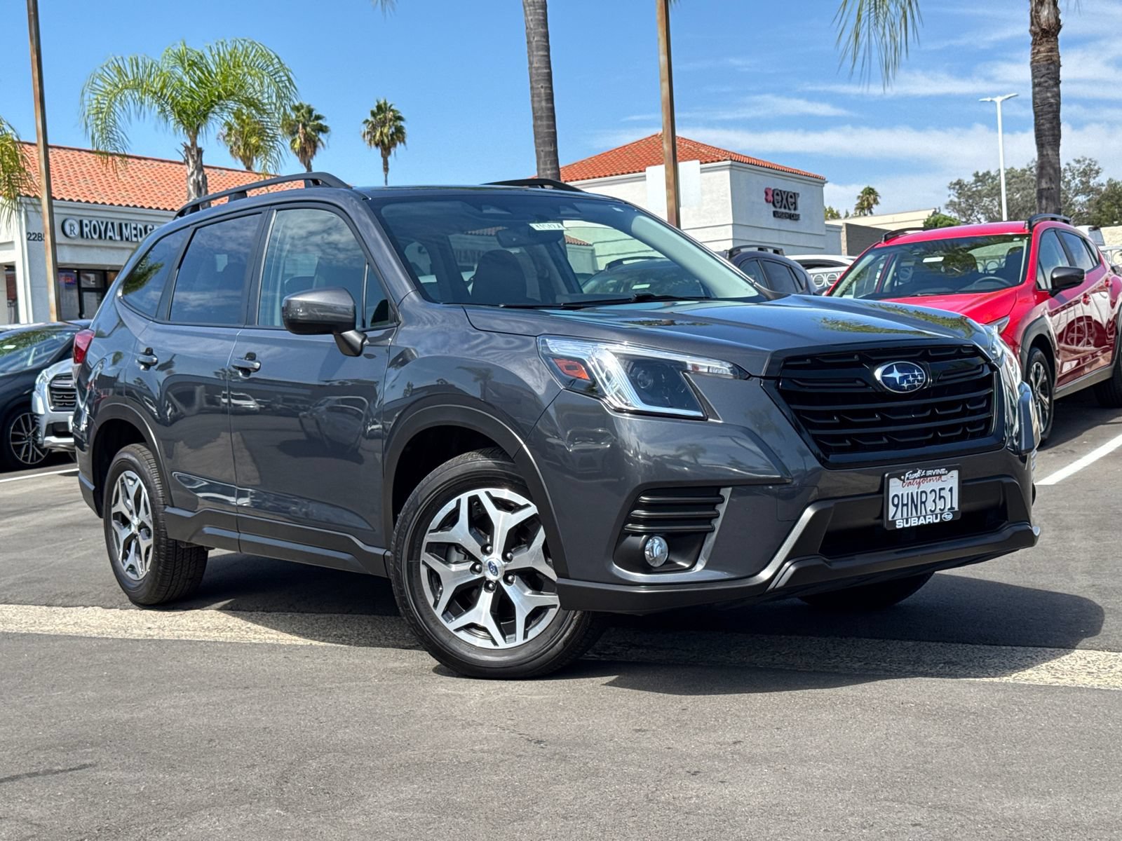 Certified 2023 Subaru Forester Premium AWD/4WD image 2