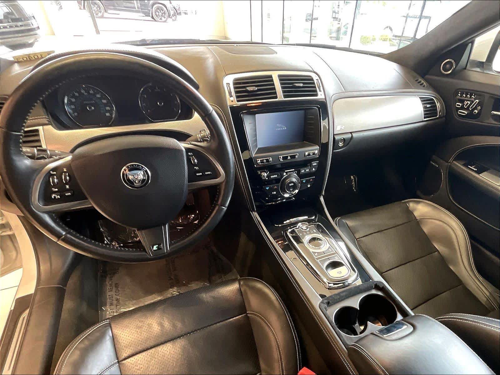 Used 2014 Jaguar XKR R RWD image 18