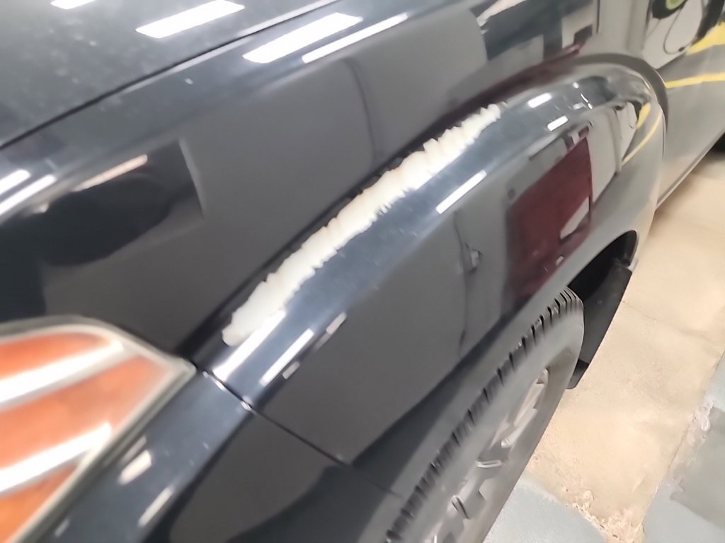 Used 2012 Nissan Frontier SV w/ Sport Appearance Pkg image 4