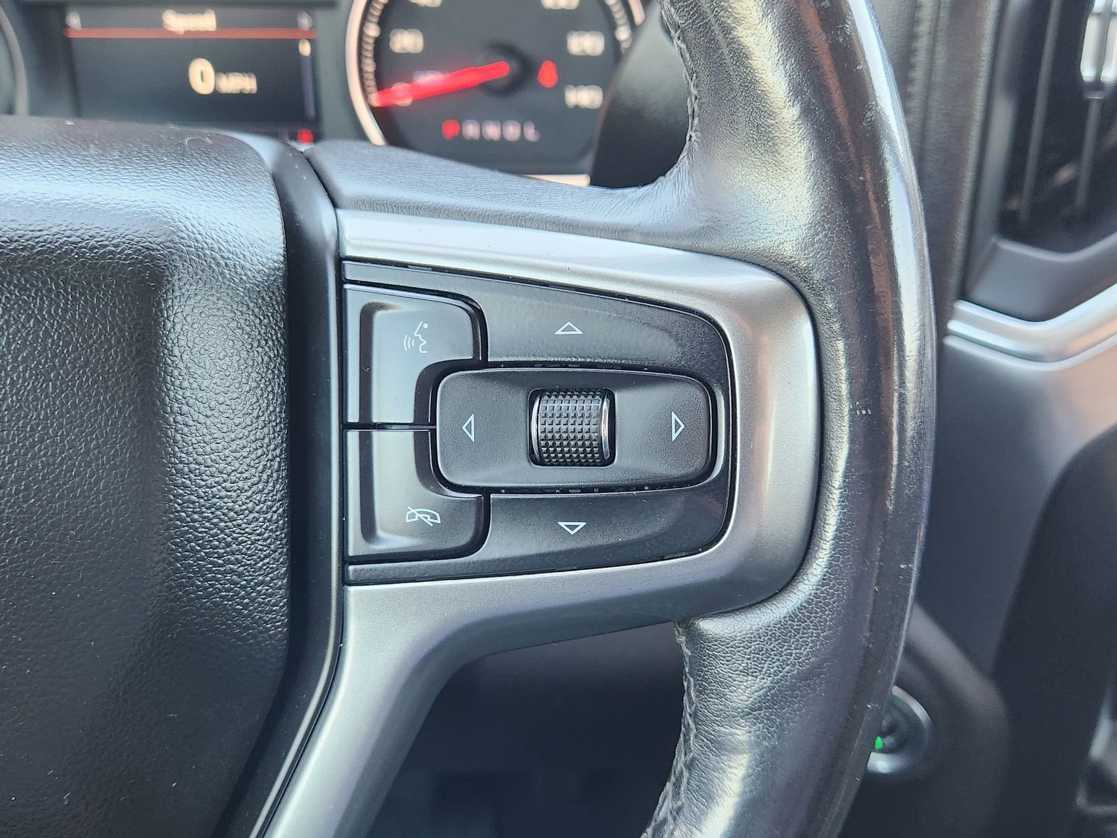 Used 2019 Chevrolet Silverado 1500 LT w/ Texas Edition image 33