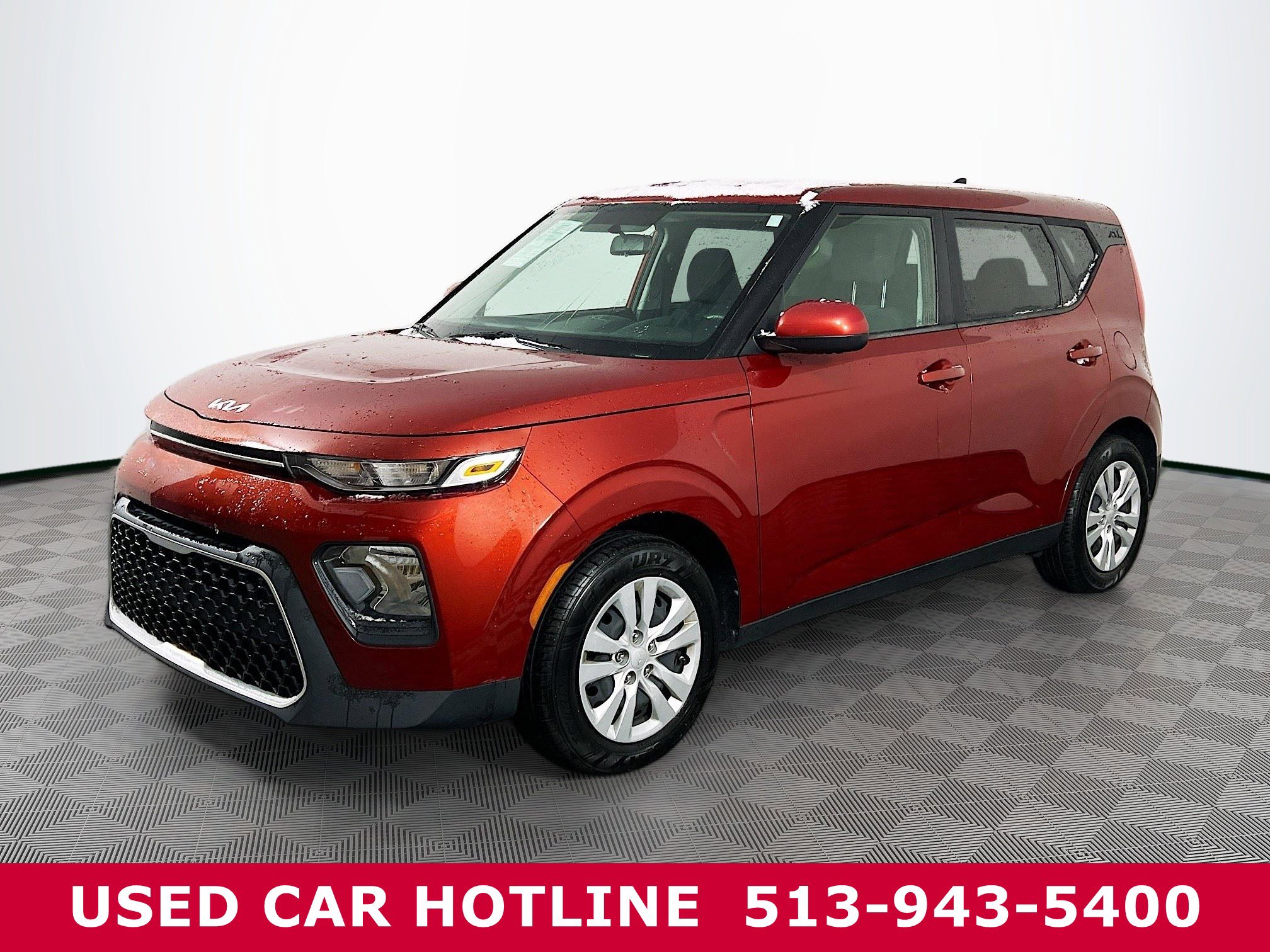 Used 2022 Kia Soul LX image 2