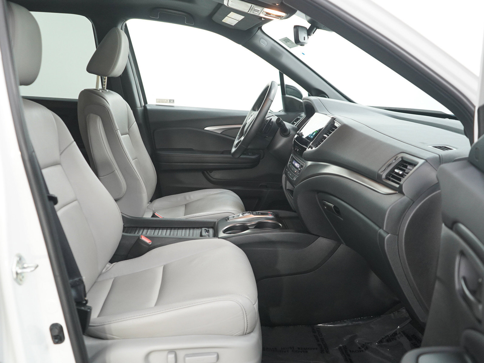 Used 2023 Honda Passport EX-L image 11