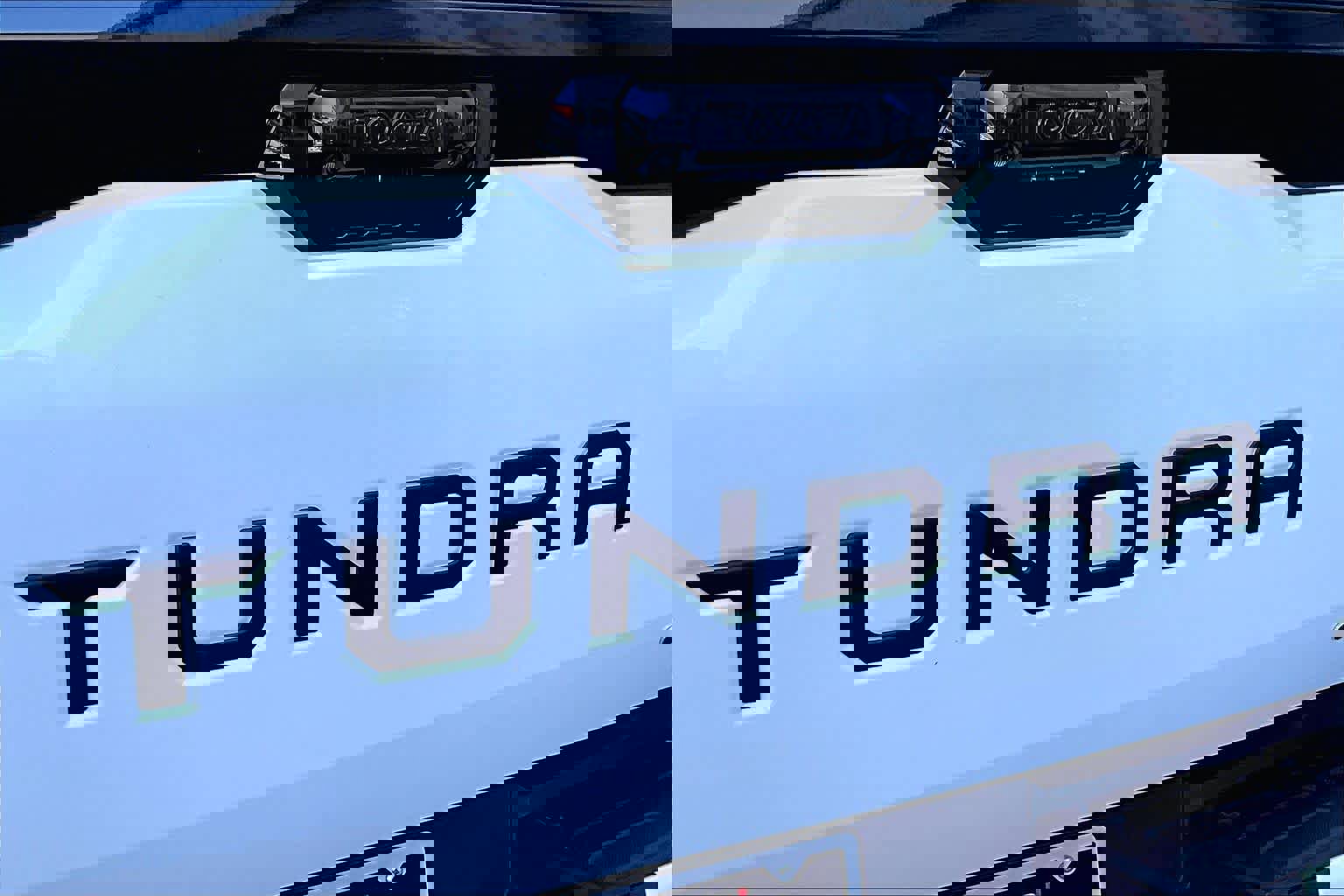 Used 2025 Toyota Tundra Platinum image 31