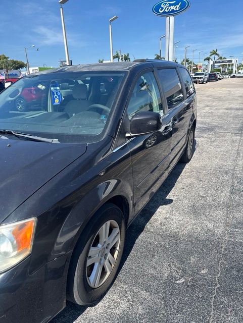 Used 2012 Dodge Grand Caravan Crew w/ Crew Value Pkg FWD image 1