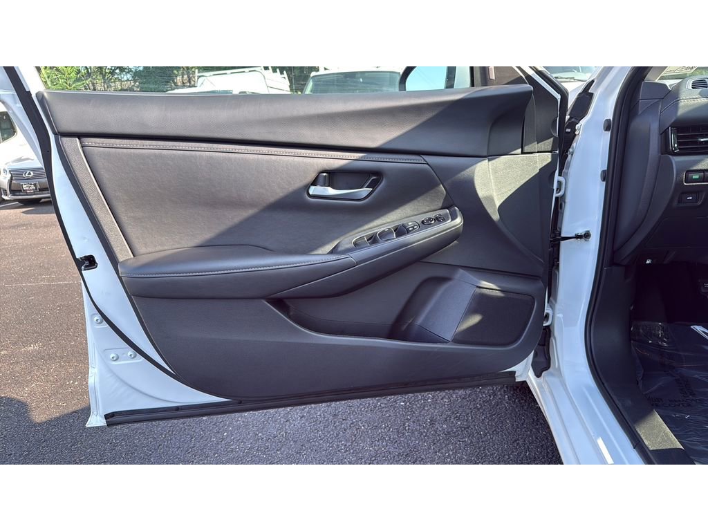 Used 2024 Nissan Sentra SV image 24