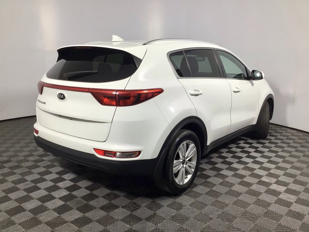 Used 2017 Kia Sportage LX w/ LX Popular Package image 11