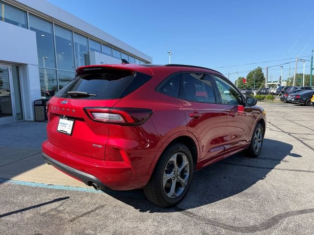 Used 2024 Ford Escape ST-Line AWD/4WD image 6
