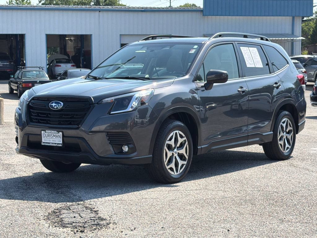 Certified 2024 Subaru Forester Premium AWD/4WD image 2