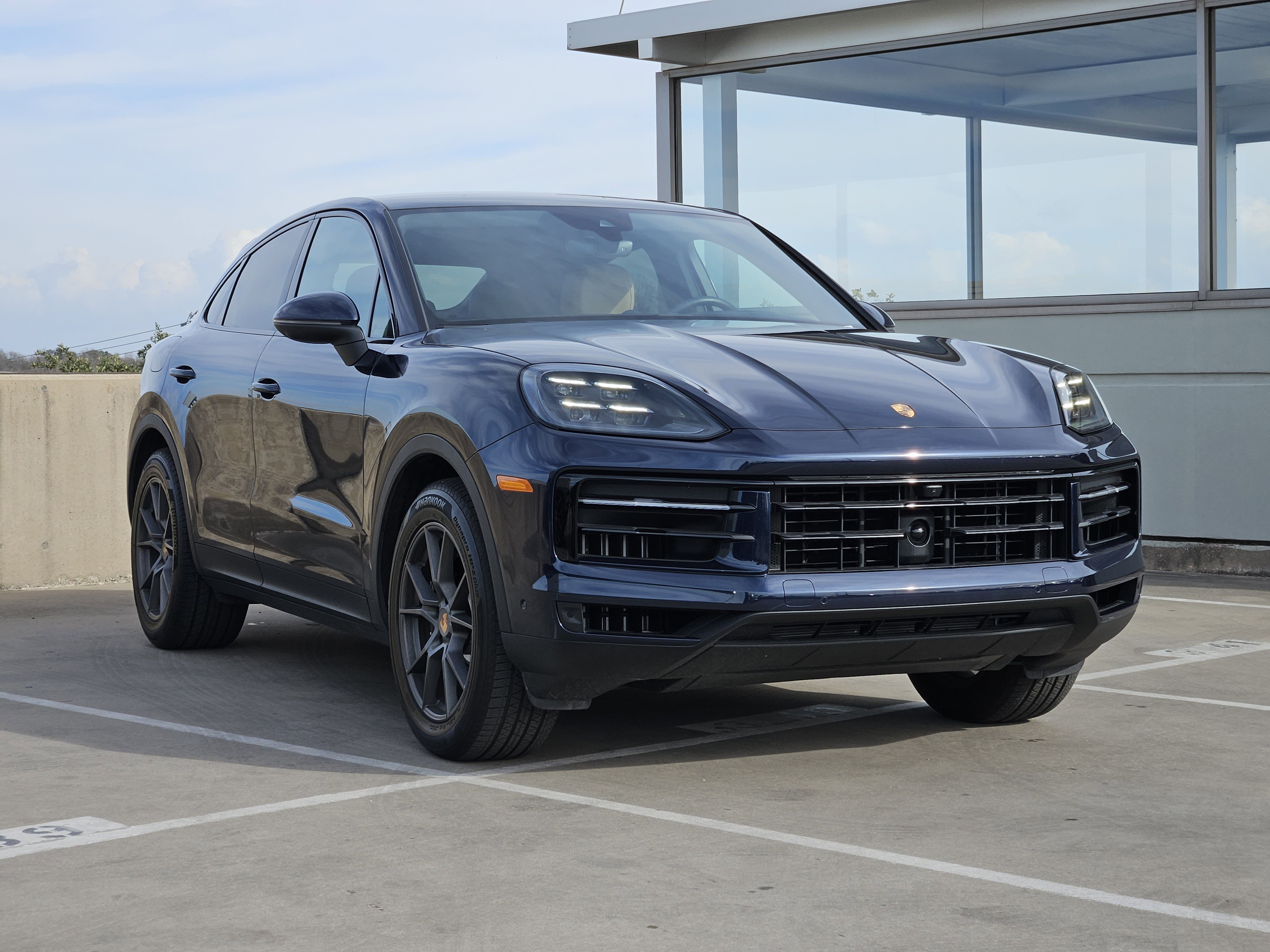 Certified 2025 Porsche Cayenne S image 10