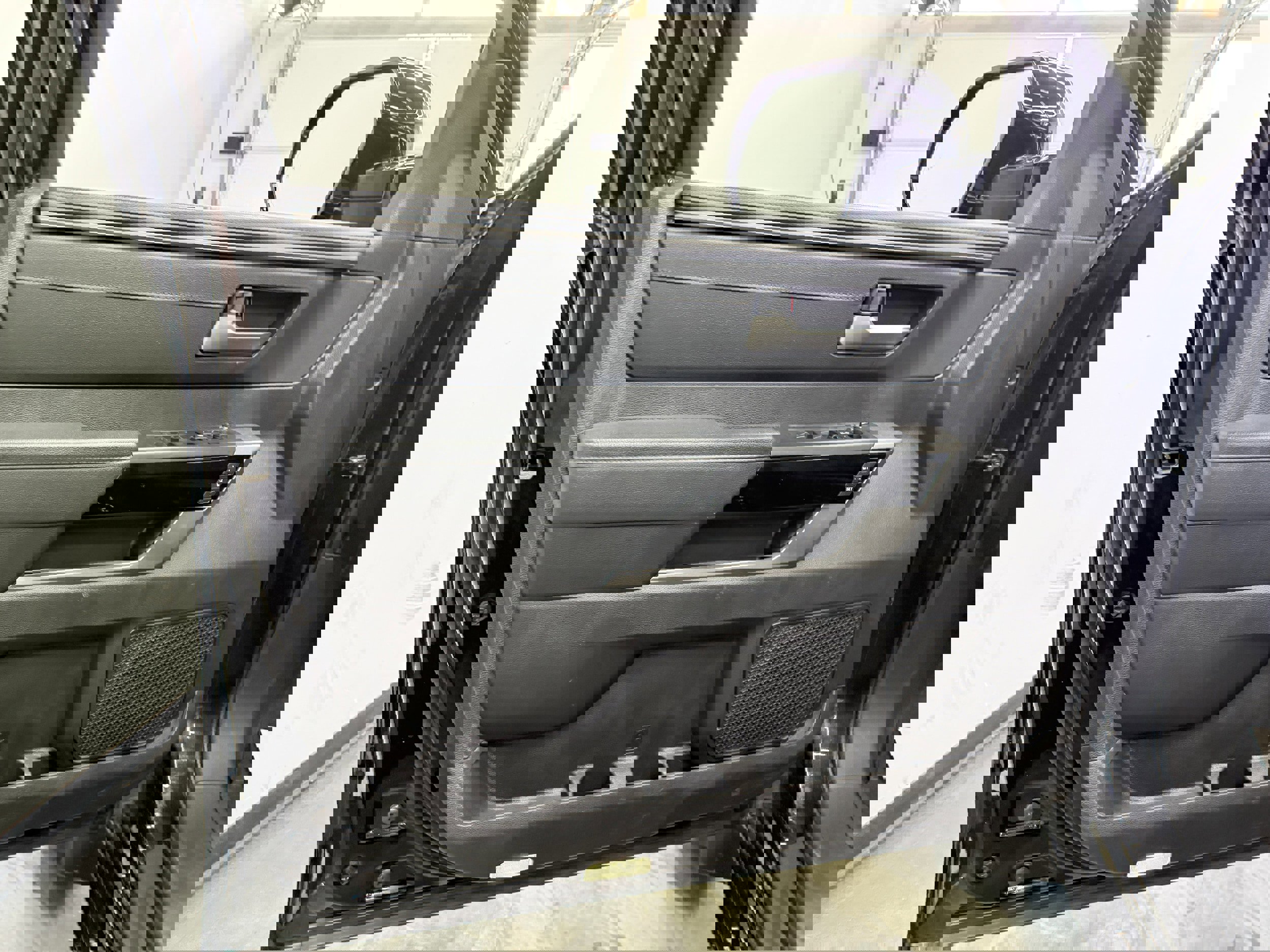 Used 2022 Toyota Tundra Limited image 12