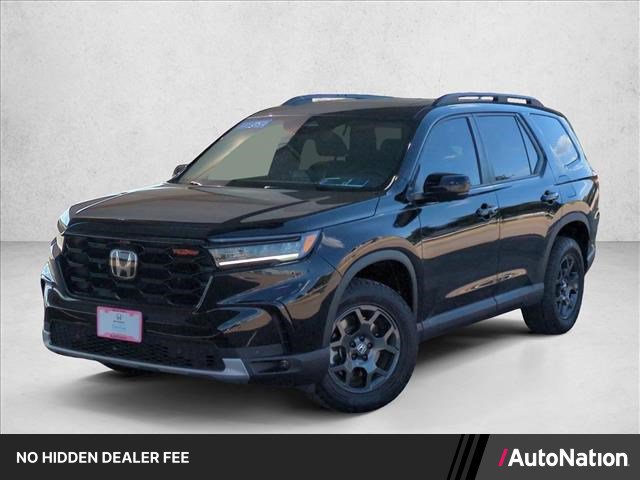 Certified 2025 Honda Pilot TrailSport video 1