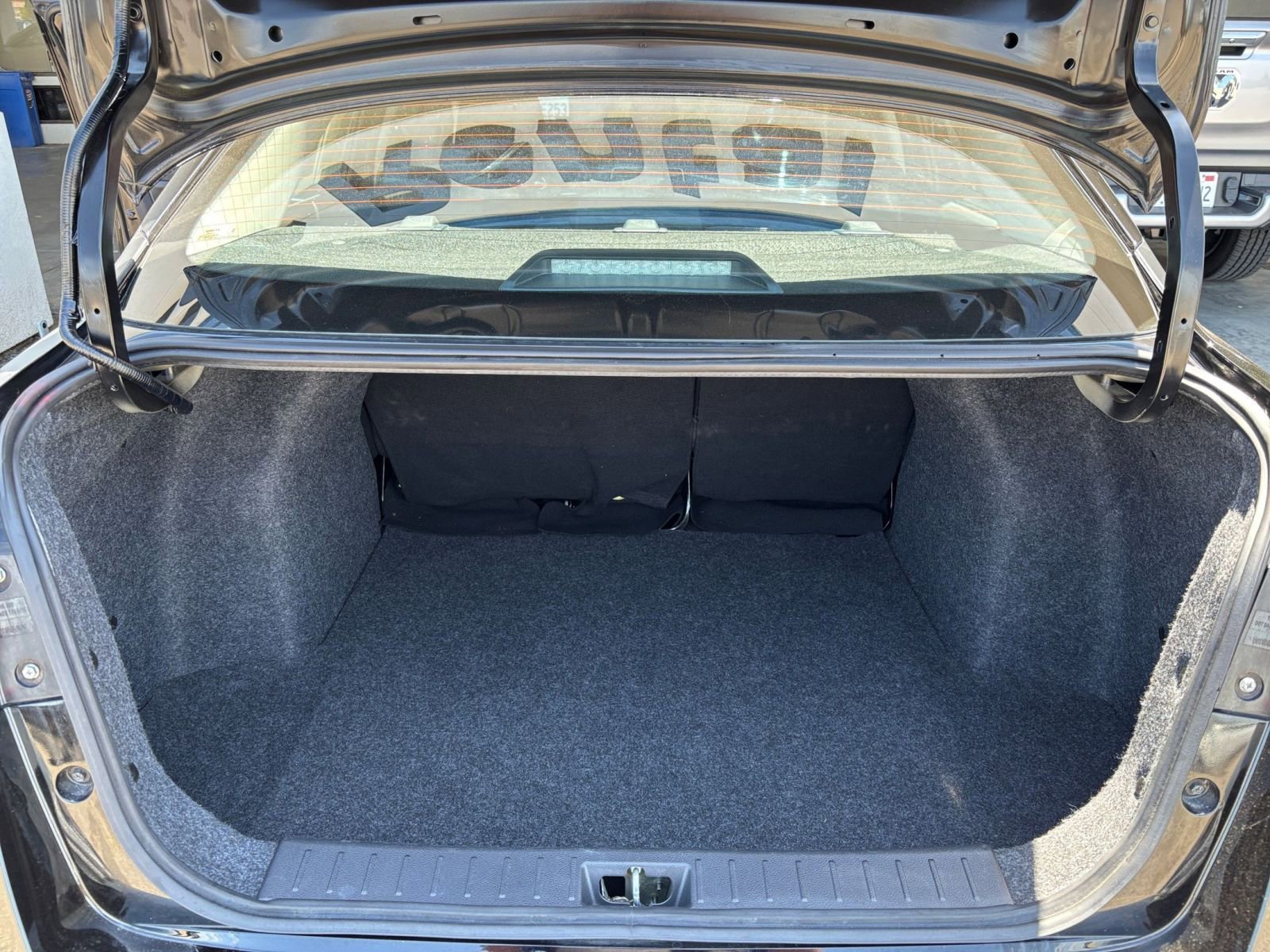 Used 2025 Nissan Versa SV FWD image 30