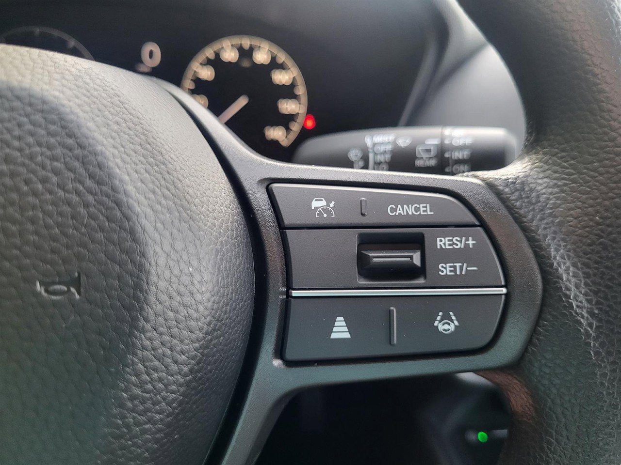 New 2026 Honda HR-V LX image 15