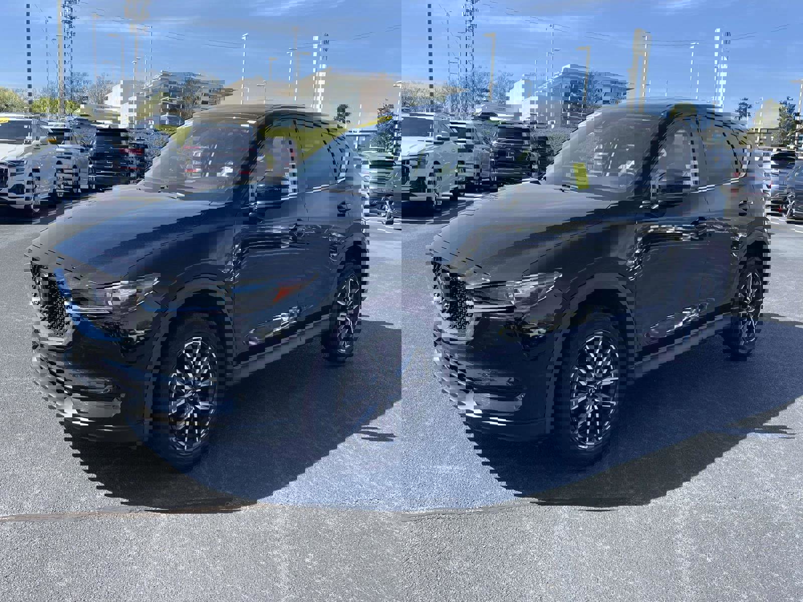 Used 2018 MAZDA CX-5 Touring w/ Preferred Equipment Package image 3