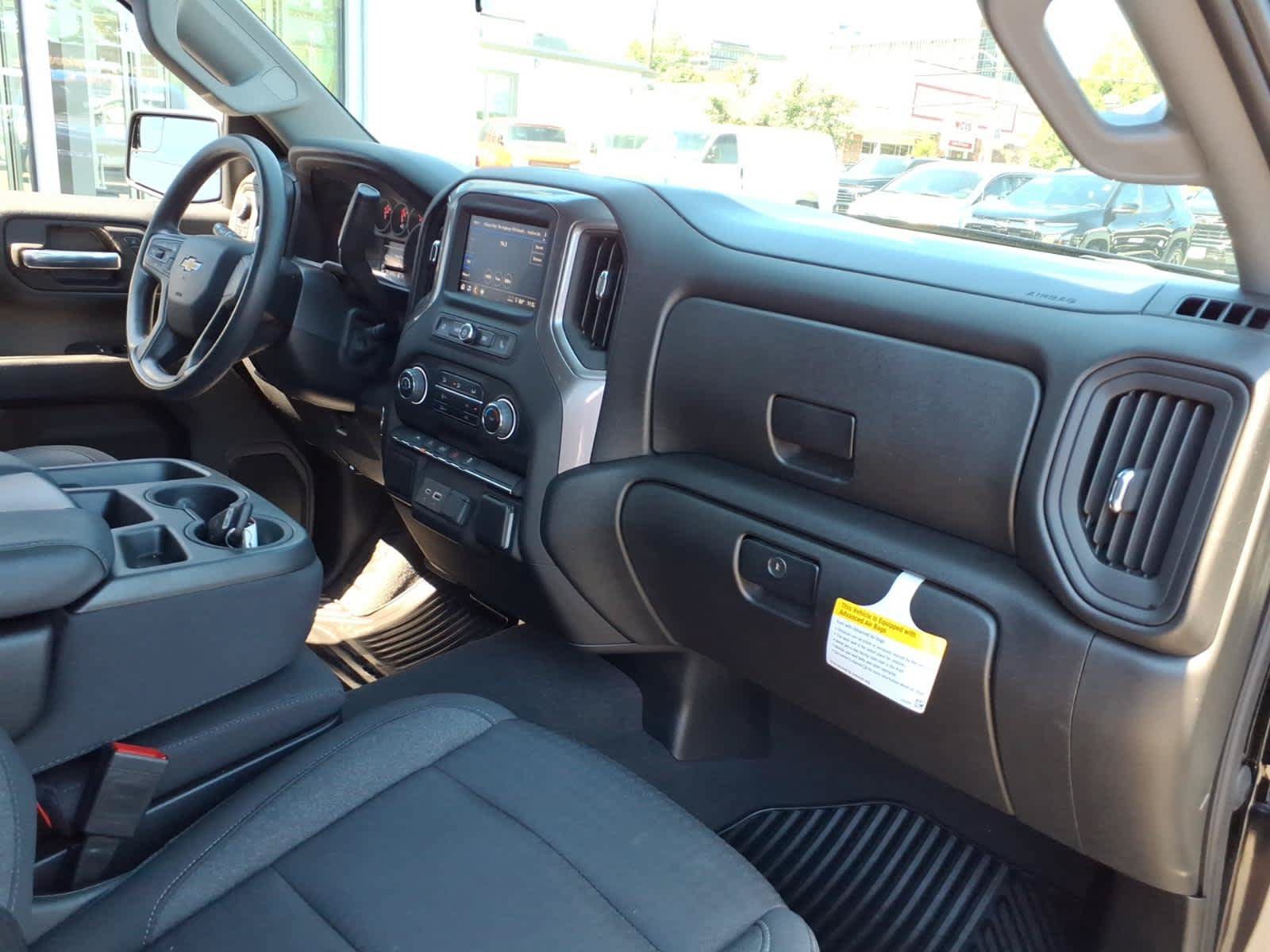 Certified 2023 Chevrolet Silverado 1500 Custom AWD/4WD image 19
