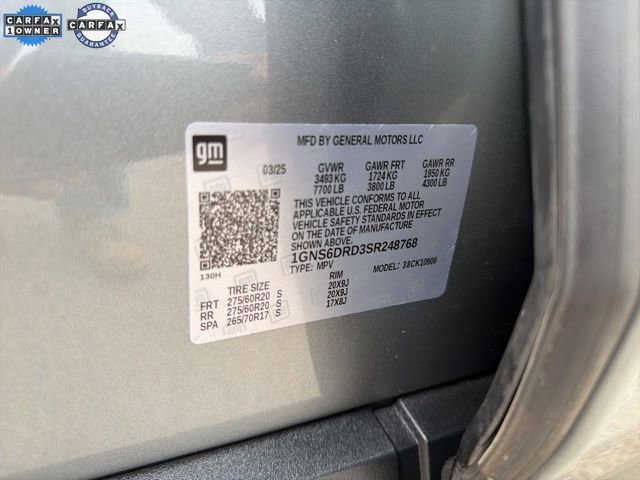 Used 2025 Chevrolet Suburban Z71 image 40