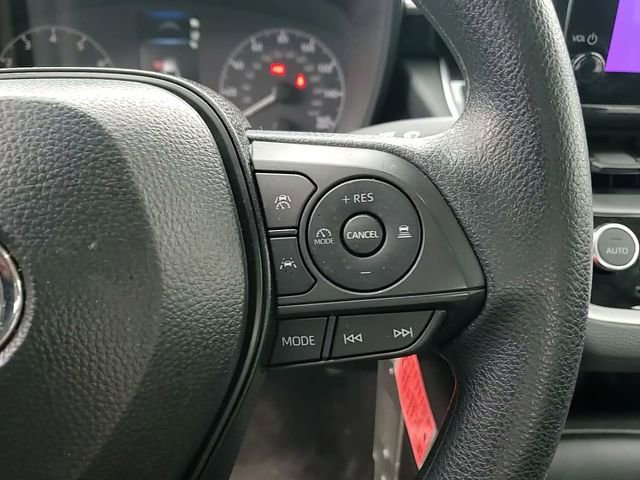 Certified 2025 Toyota Corolla LE image 15