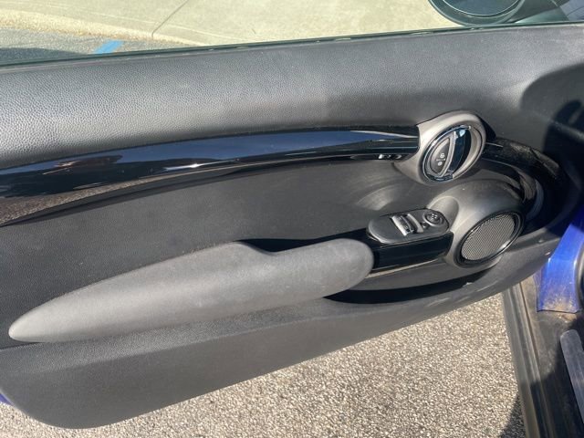 Used 2020 MINI Cooper S image 21