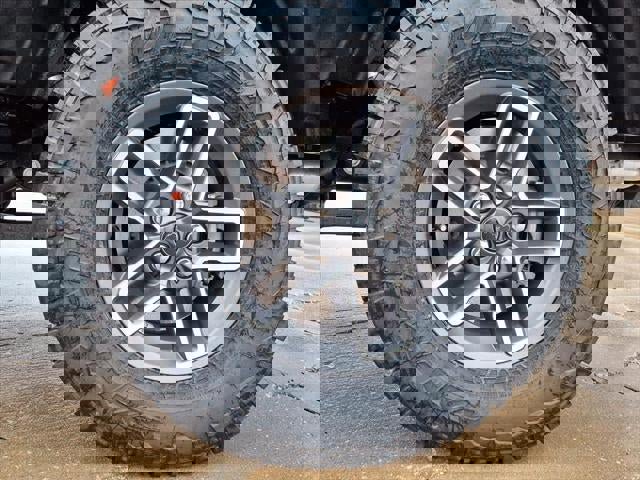 New 2026 Jeep Gladiator Mojave w/ Steel Bumper Group image 65