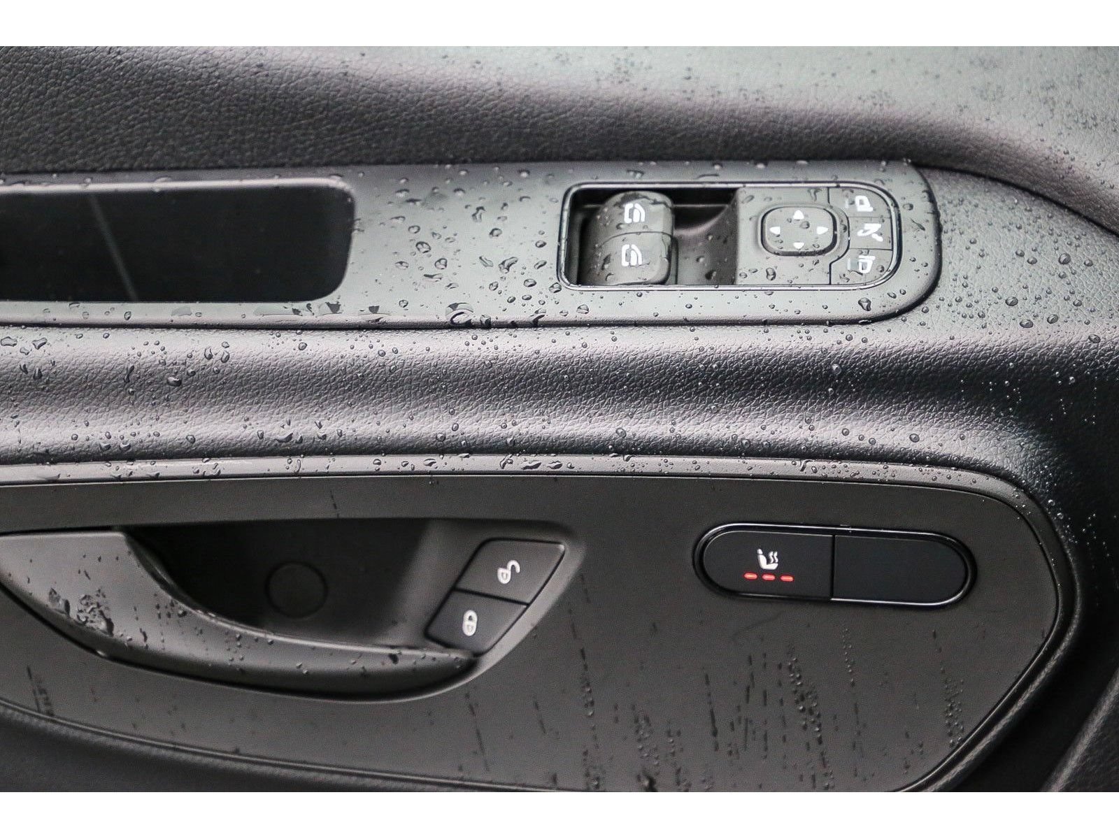 New 2024 Mercedes-Benz eSprinter 170 Cargo image 20