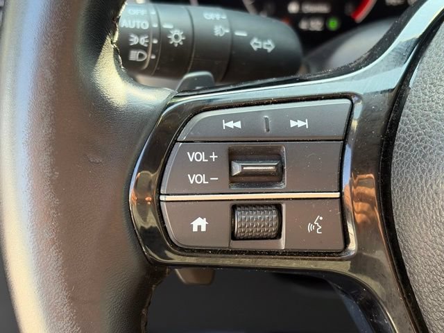 Used 2023 Honda Pilot Touring image 18