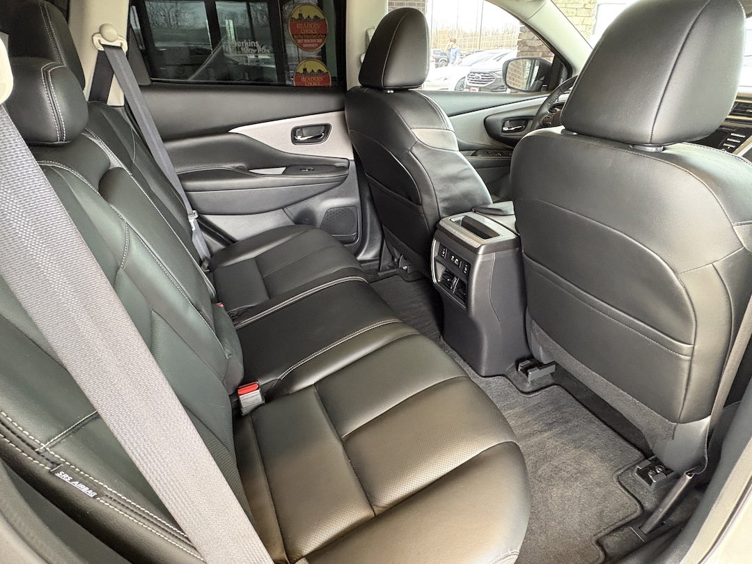 Used 2023 Nissan Murano SL w/ SL Moonroof Package image 32