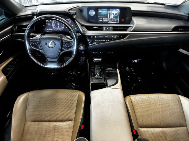 Used 2019 Lexus ES 350 w/ Premium Package FWD image 14