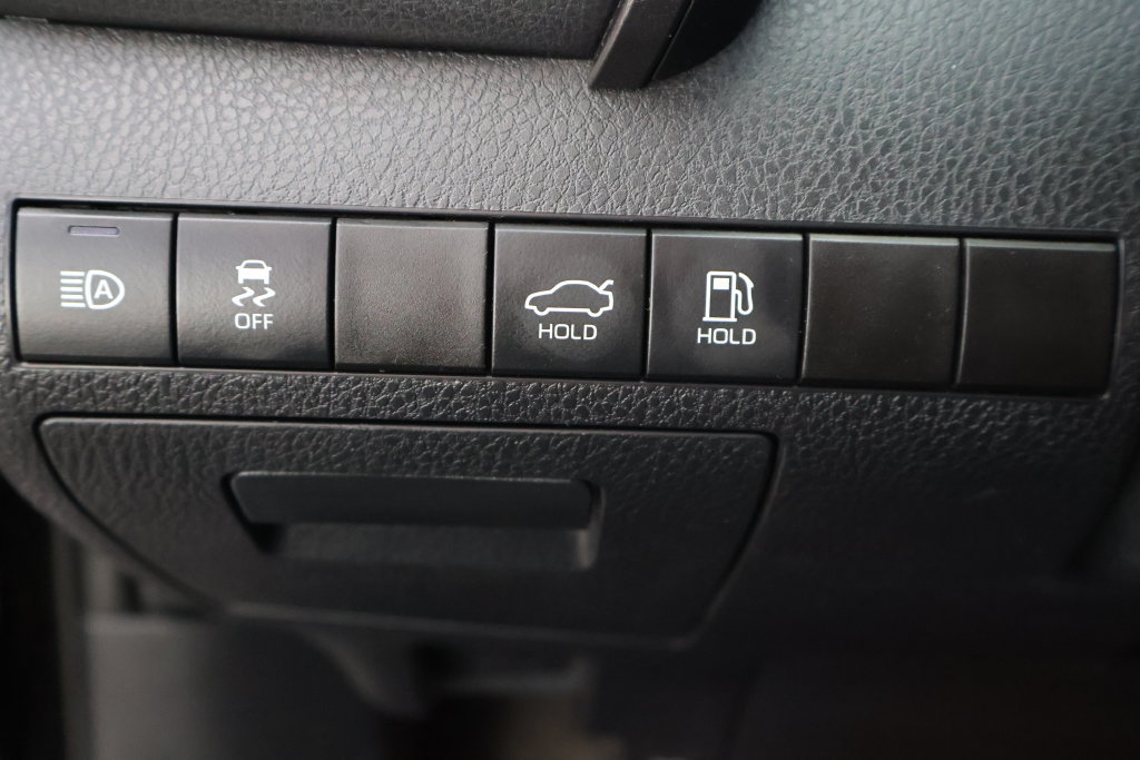 Used 2022 Toyota Camry SE FWD image 27