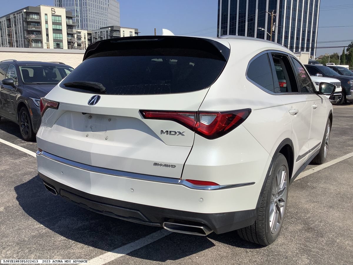 Used 2023 Acura MDX SH-AWD w/ Advance Package image 6