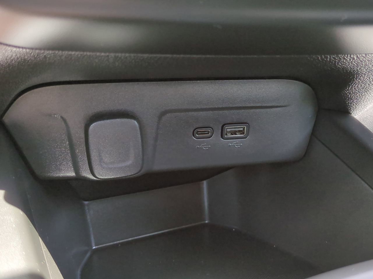 New 2026 Chevrolet Trax LS w/ LS Convenience Package FWD image 21