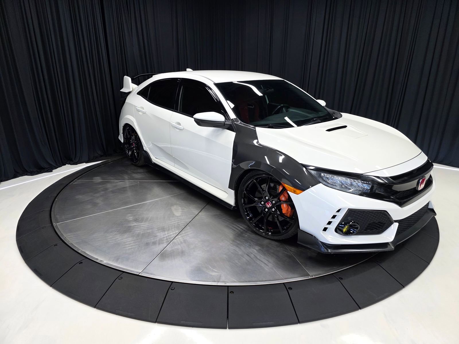 Used 2018 Honda Civic Type R image 63