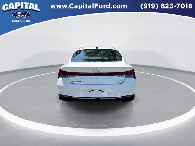 Used 2023 Hyundai Elantra Limited w/ Cargo Package FWD image 7