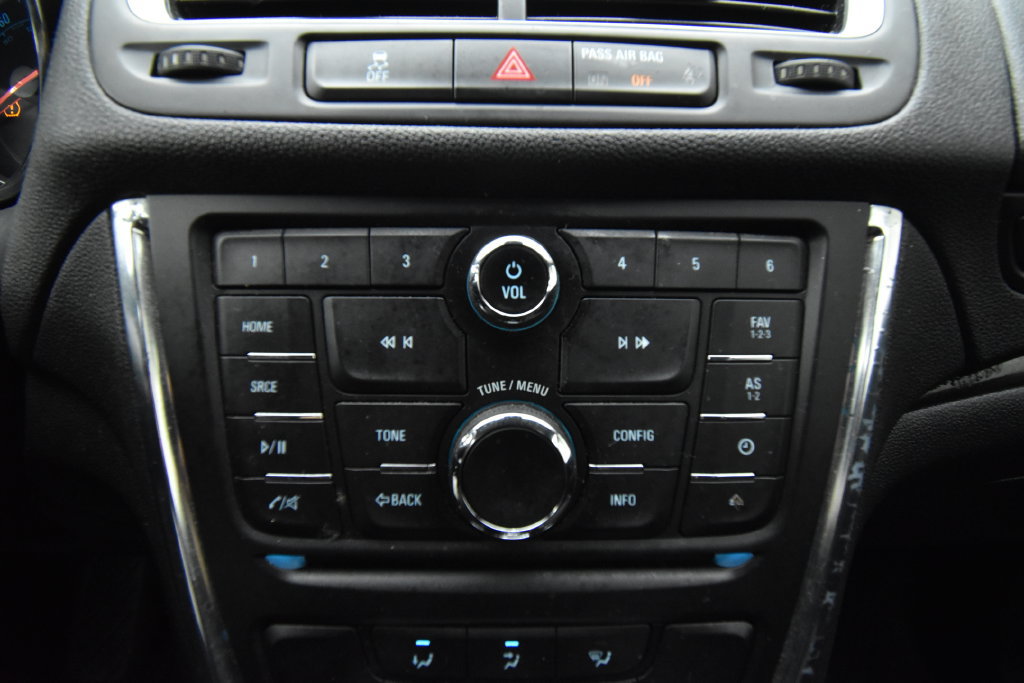 Used 2014 Buick Encore FWD image 27