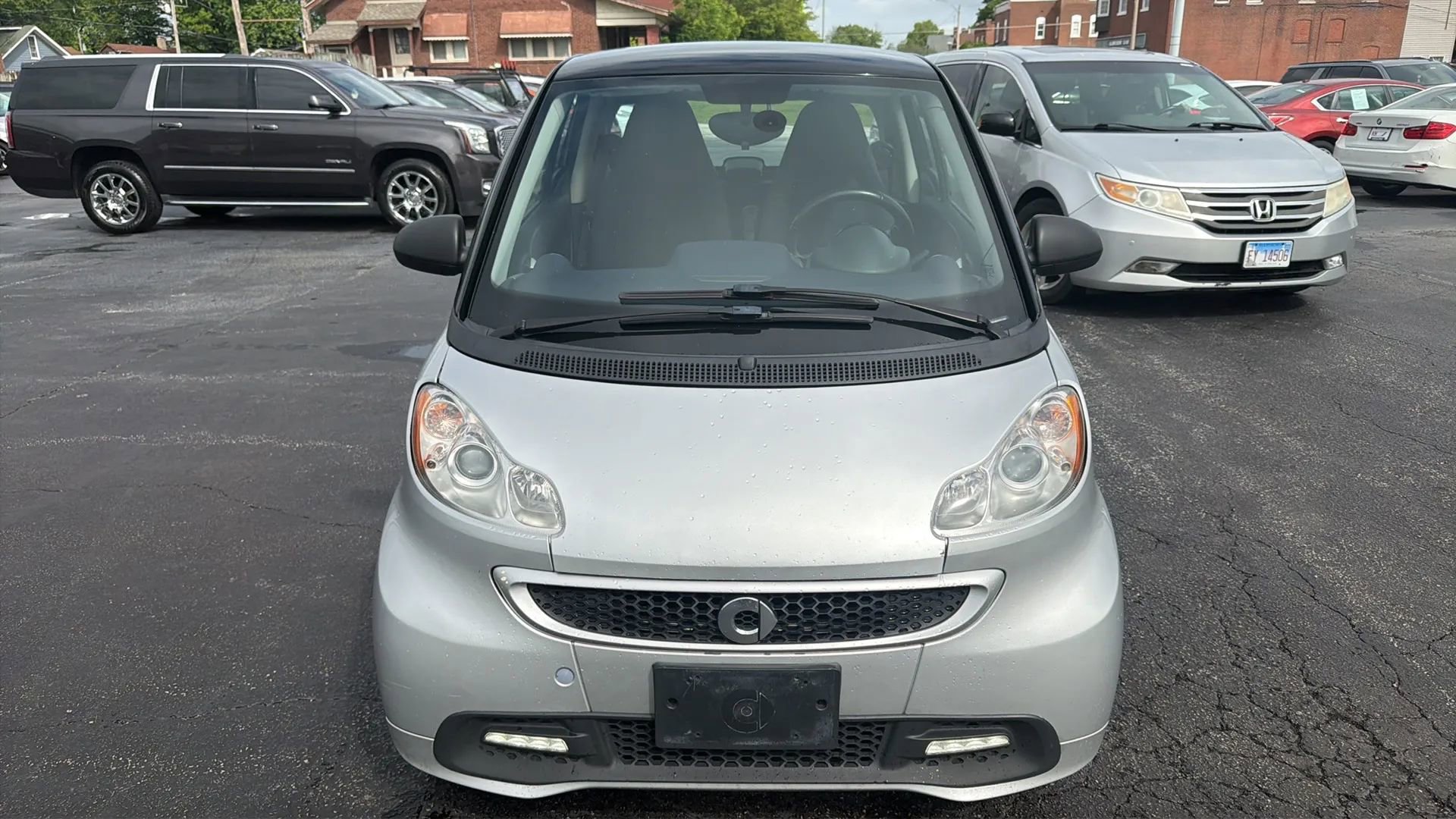 Used 2015 smart fortwo passion RWD image 2