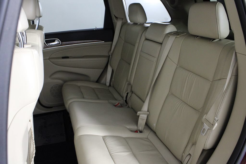 Used 2012 Jeep Grand Cherokee Limited w/ Trailer Tow Group RWD image 20